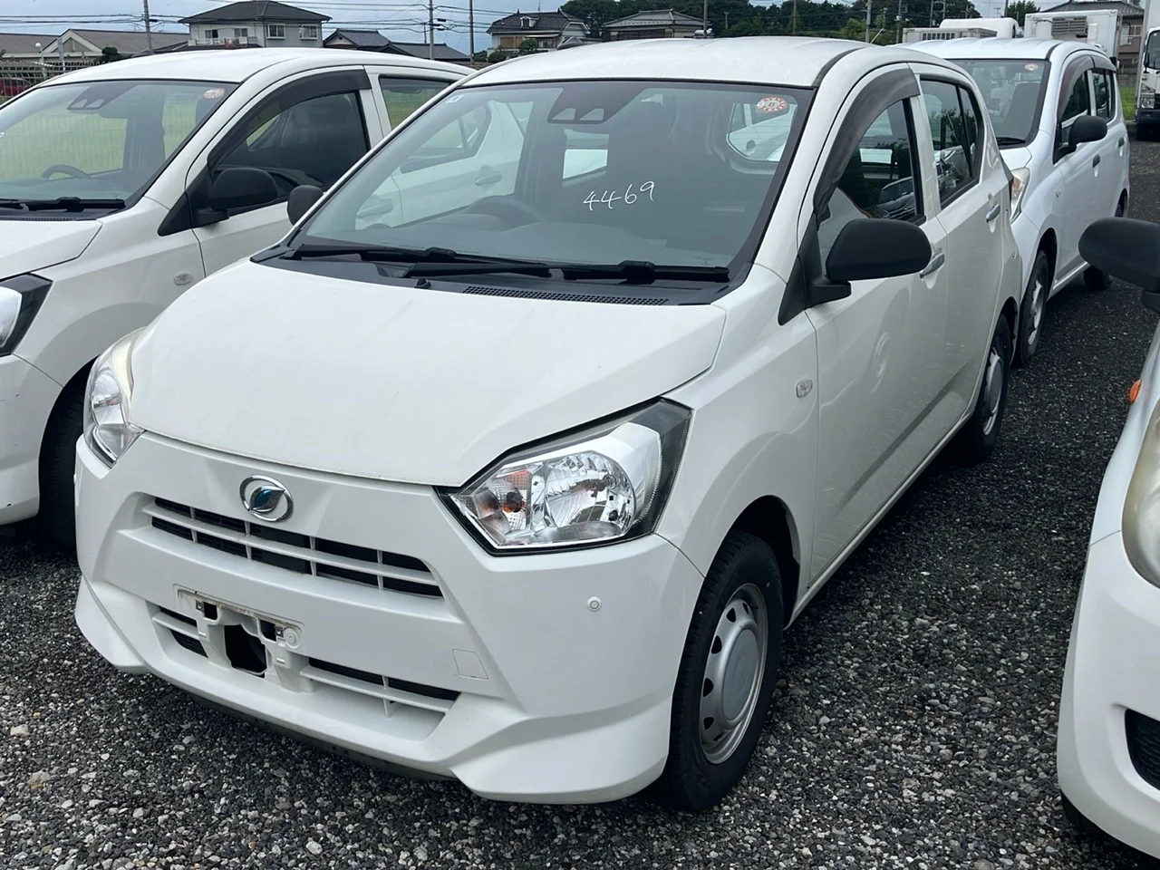 Daihatsu Mira e:S LA350S 2018